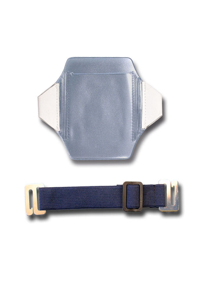 Kartenhalter, Ausweistasche, Ausweishülle, Ticketholder, ID- Kartenhalter, Ausweisetui, Klarsichtfolie, Befestigungssteg, Rundloch, Langloch, Ticket holder, Ticket Aufbewahrung, Tickethülle , Oberarm, Befestigungsband,