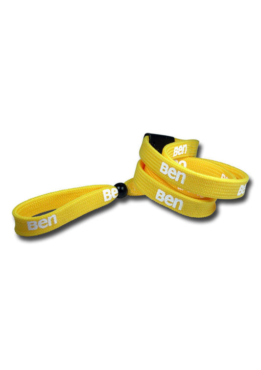 Lanyard, Umhängeband, Karabinerhaken, Ticketholder, Ticket, Kartenhalter, Ausweistasche, Ausweishülle, ID- Card holder, Trageband, Schlüsselband, Messe, Festival, Verkaufsfläche, Event, Büro, Kongress